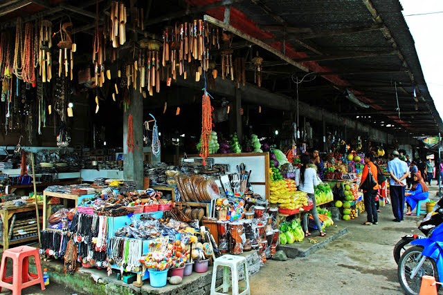 Candi Kuning Market Bali